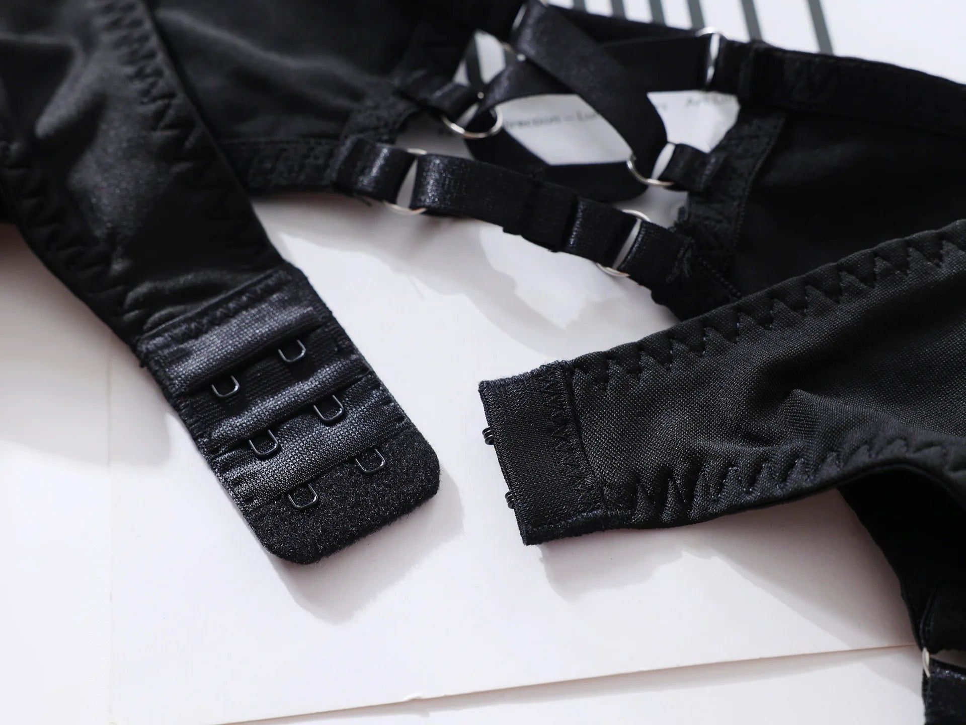 Komplet "Wrapped Desire"