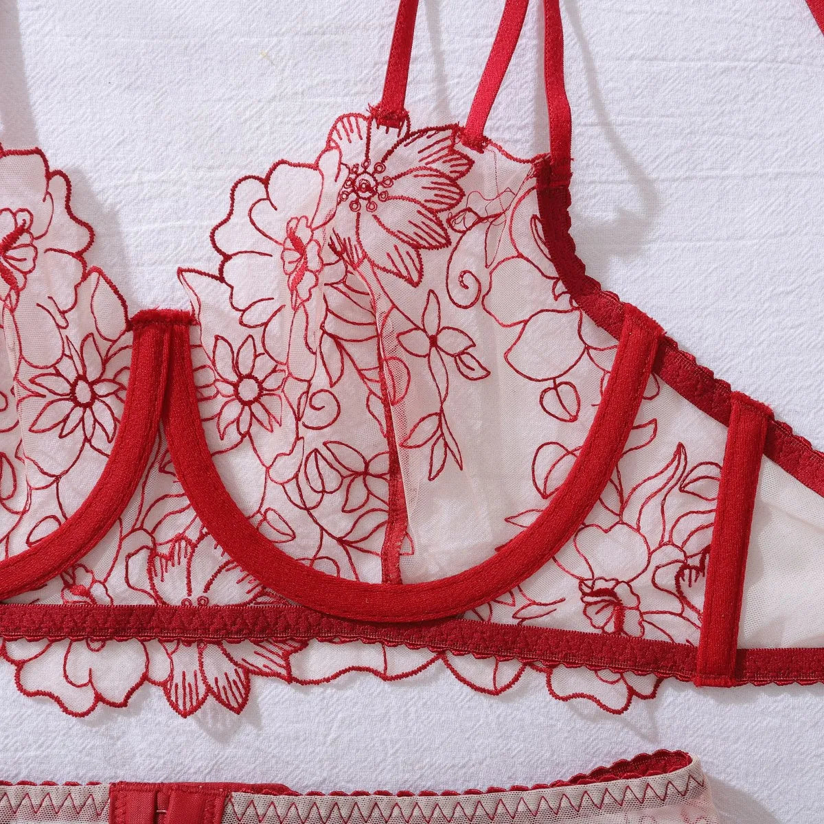 3-Częściowy Komplet Bielizny "Floral Seduction"