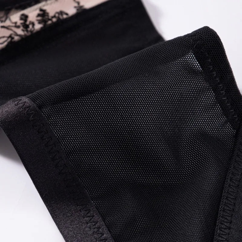 Biustonosz „Rosie Secret”