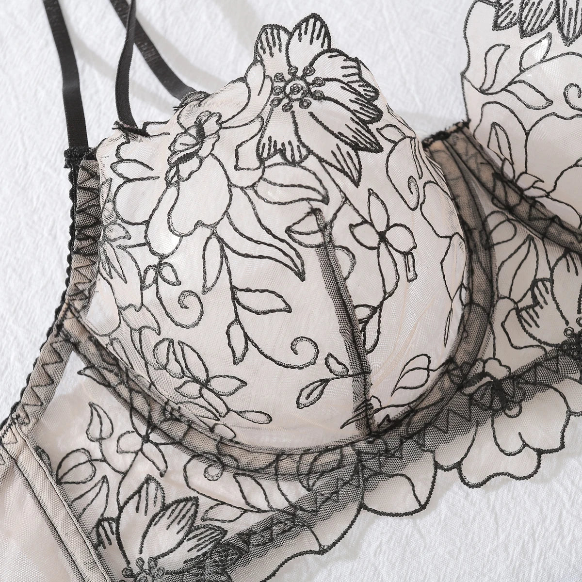 3-Częściowy Komplet Bielizny "Floral Seduction"