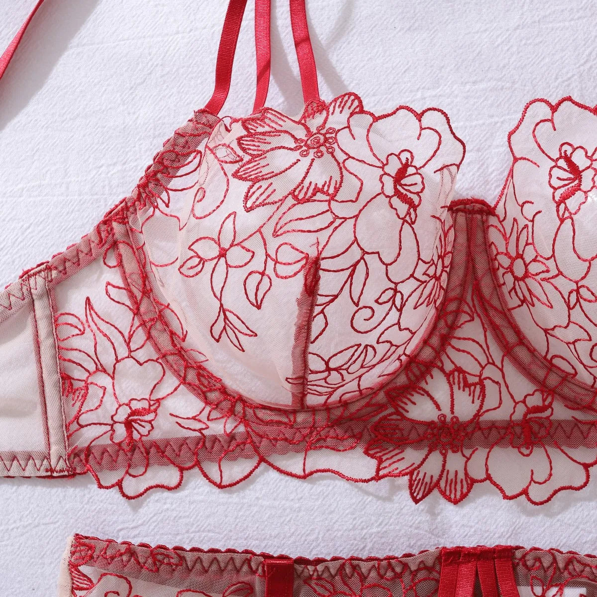 3-Częściowy Komplet Bielizny "Floral Seduction"