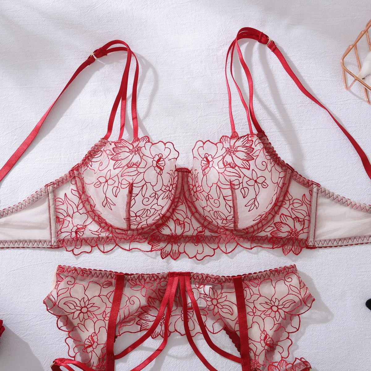 3-Częściowy Komplet Bielizny "Floral Seduction"