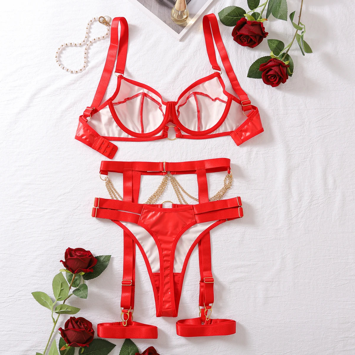 Komplet "Scarlet Vinyl"