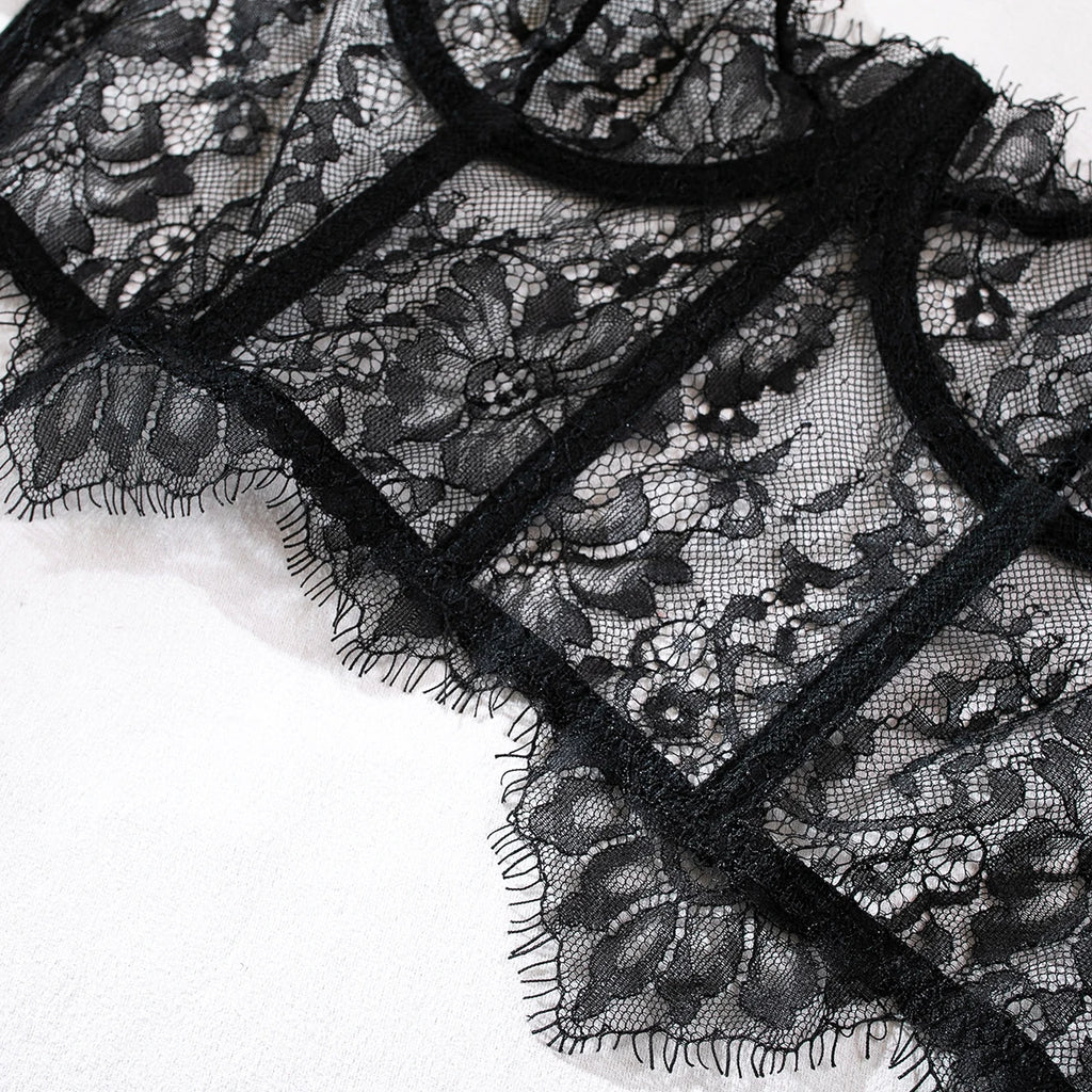 Koronkowy Komplet "Eyelash Corset"