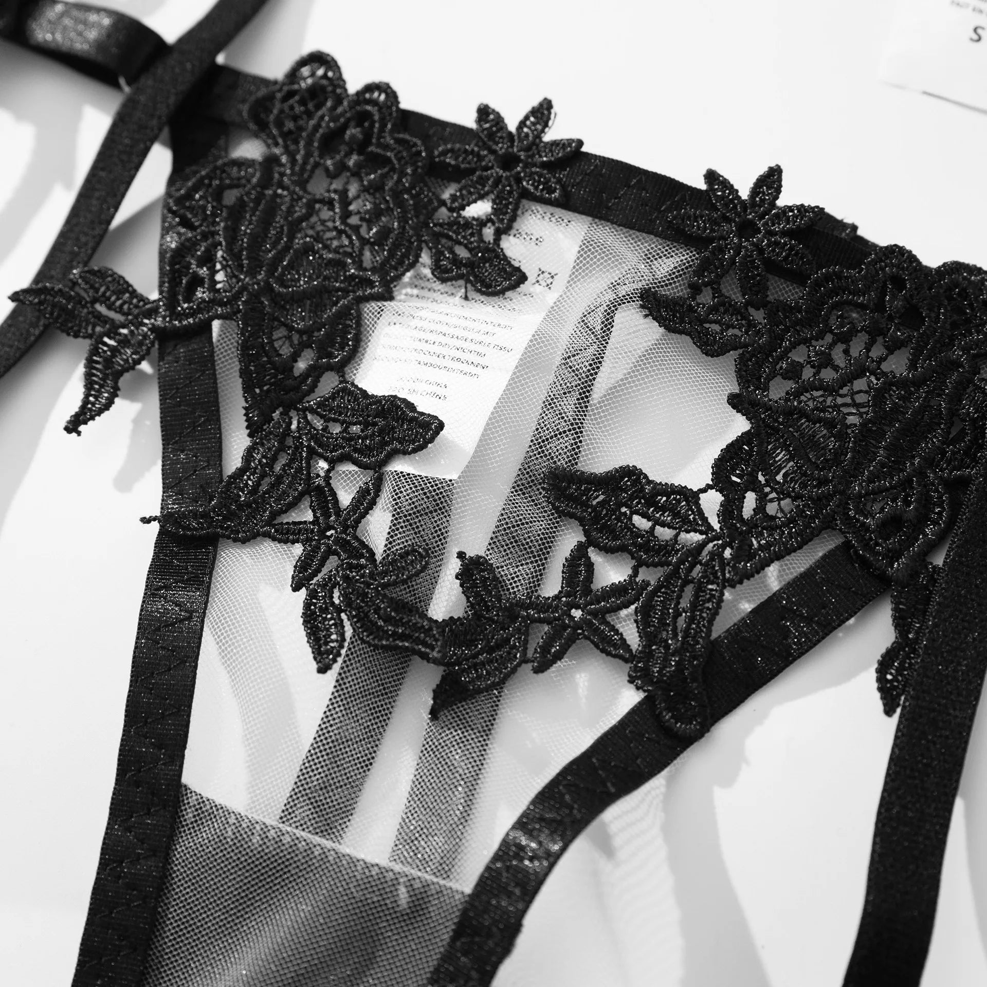 Komplet "Floral Dominance"